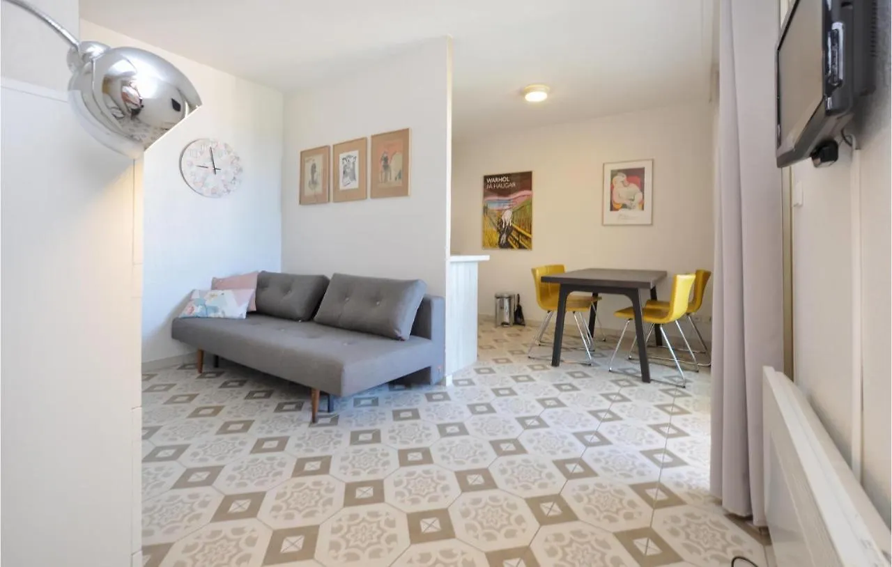 Amazing Apartment In Mandelieu-La-Napoule France