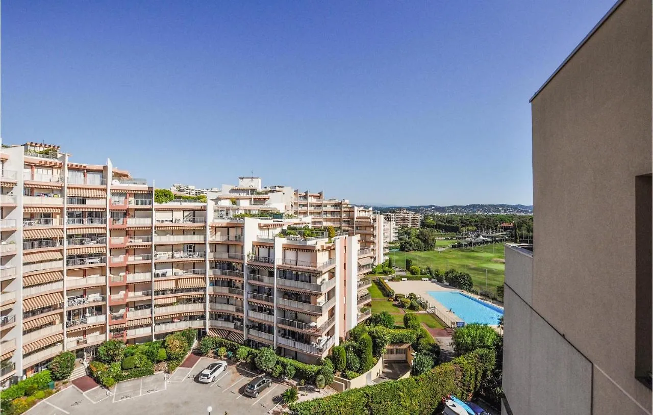 Amazing Apartment In Mandelieu-La-Napoule 0*,