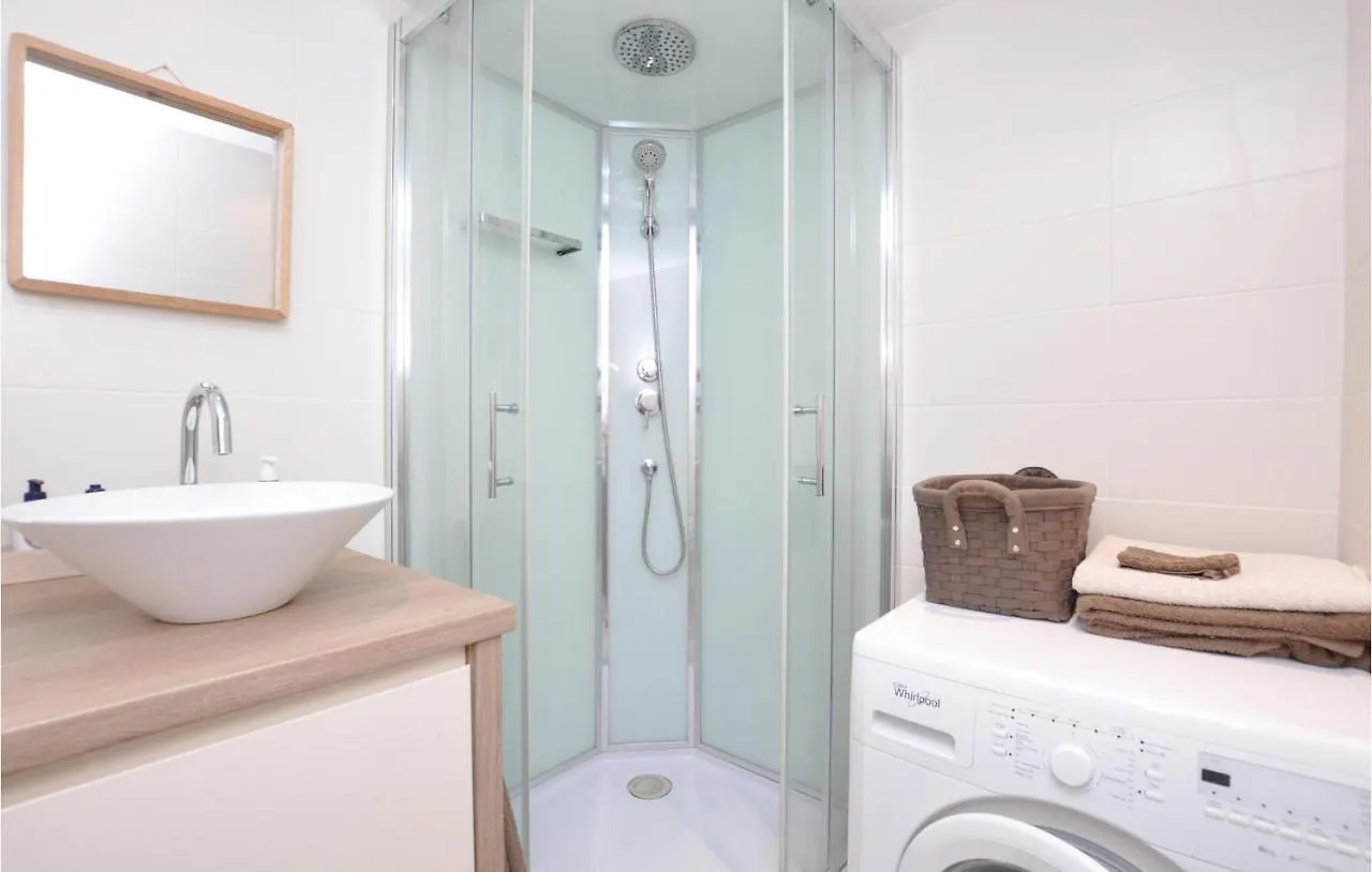 Amazing Apartment In Mandelieu-La-Napoule France