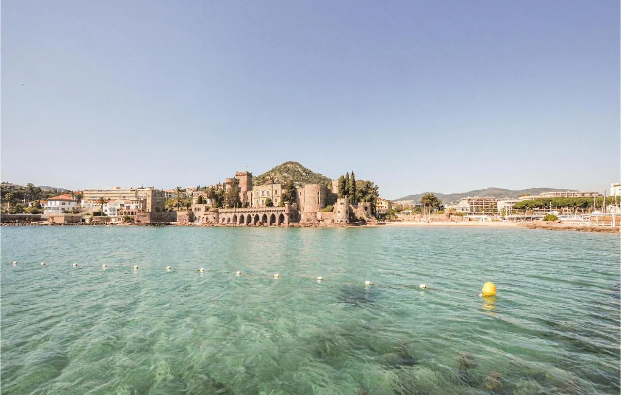 Amazing Apartment In Mandelieu-La-Napoule
