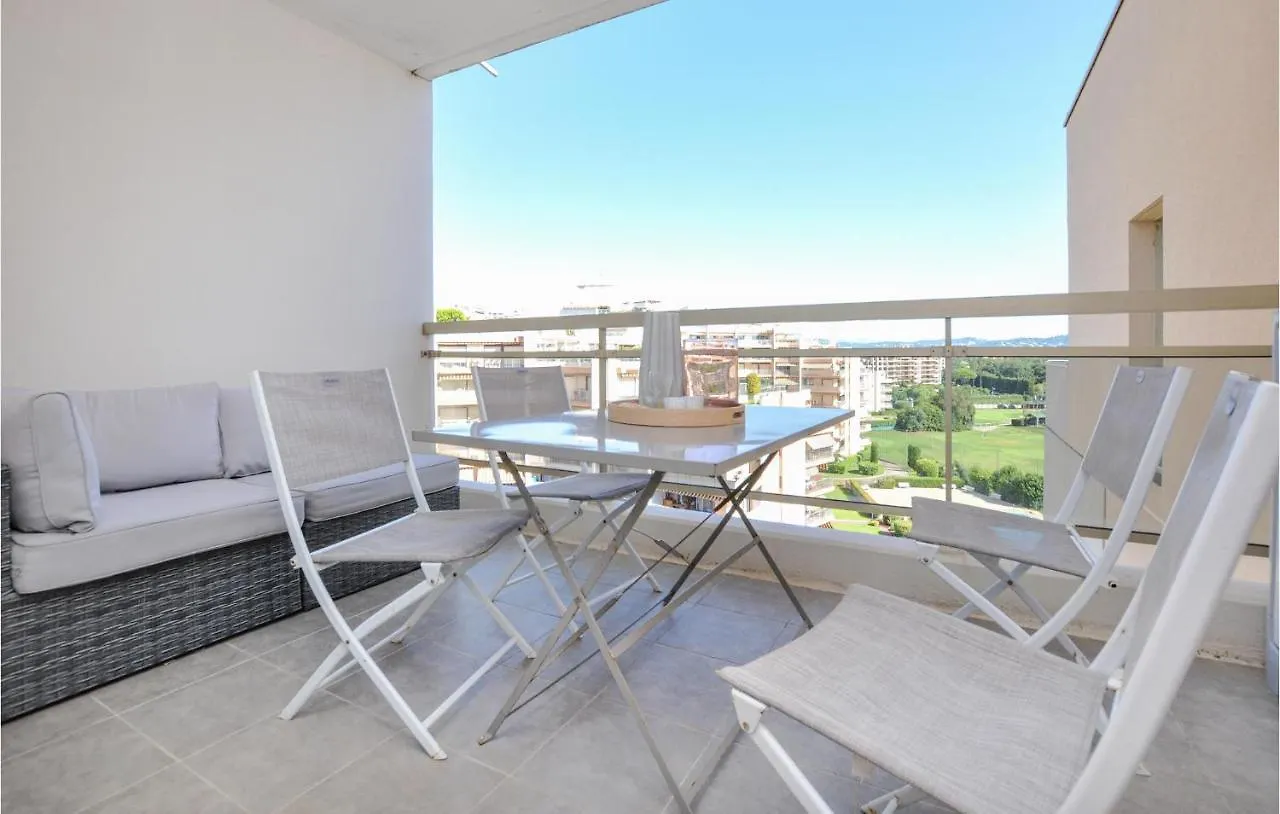 Amazing Apartment In Mandelieu-La-Napoule